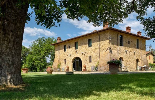 Castiglion Fibocchi Villa | 304 m² Villa ∙ 9 bedrooms ∙ 18 guests
