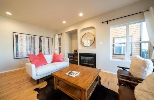 Edwards House | 309 Meile Lane Unit A