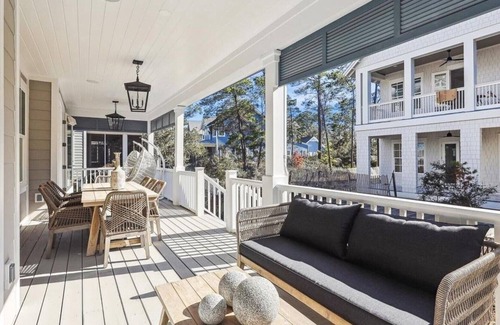 WaterSound West Beach House | 30A, Beach, Pool, 6 Seater Golf Cart, 4 Bikes and Free Golf Round Daily