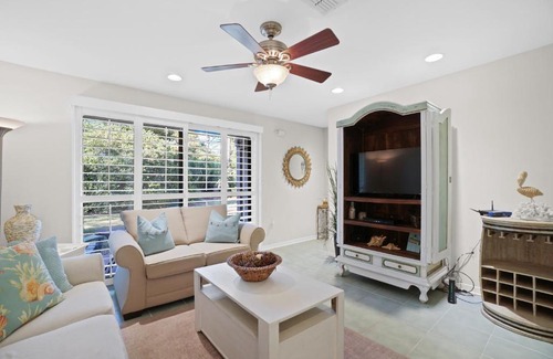 Cassine Village Apartment | 30A Cassine Gardens by Panhandle Getaways