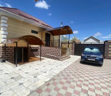 Naryn Apartment | 31 Guest House
