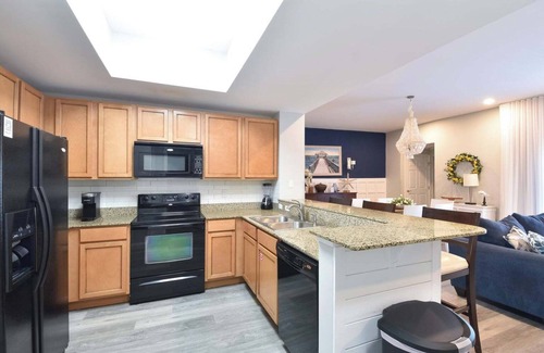 Fort Walton Beach - Destin Condo | 3106 Poolside Last Minute Super Savings ~ Book Aug 24th ~ Pools ~ Hot Tub & More