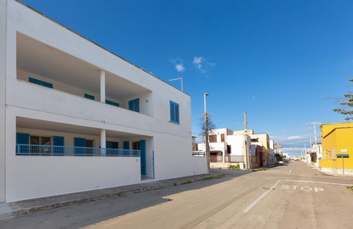 San Foca Apartment | 3184 Villino La Tramontana by Barbarhouse