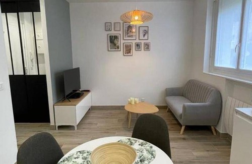 Le Plessis-Robinson Apartment | 32 m² Apartment ∙ 1 bedroom ∙ 2 guests