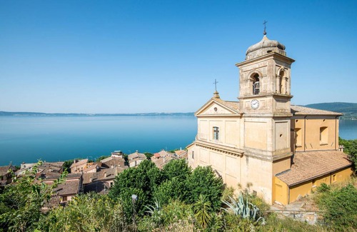 Monte Caminetto House | 320 m² House ∙ 8 bedrooms ∙ 22 guests