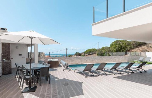 Ribamar Villa | 325 m² Villa ∙ 5 bedrooms ∙ 10 guests