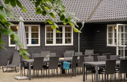 Hvidbjerg Strand House | 333 m² House ∙ 9 bedrooms ∙ 20 guests