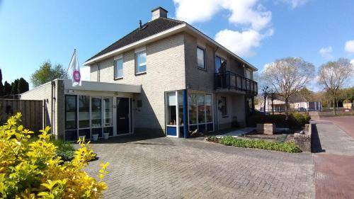 Municipality of Noordoostpolder Bed & Breakfast | 34 m² Bed and breakfast ∙ 2 guests