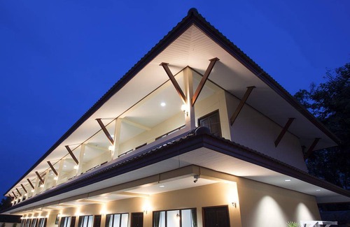 Nakhon Si Thammarat Apartment | 34 m² Serviced apartment ∙ 3 guests