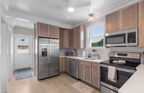 Old Lyme House | #34- Stunning-Newly Remodeled