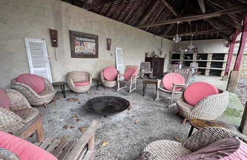 Souvigny Cottage | 347 m² Cottage ∙ 6 bedrooms ∙ 12 guests