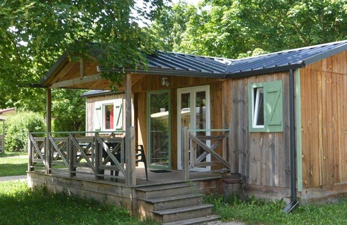 Monnet-la-Ville Ski Chalet | 35 m² Chalet ∙ 2 bedrooms ∙ 5 guests