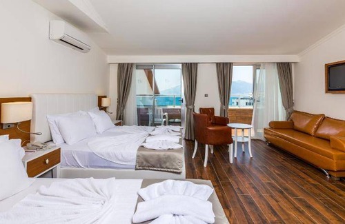 Marmaris City Center Hotel | 35 m² Hotel ∙ 127 guests