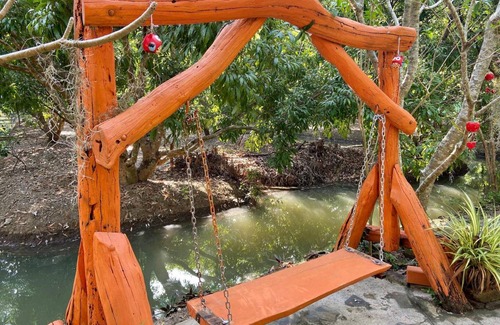 Amphawa Resort | 35 m² Resort ∙ 5 guests
