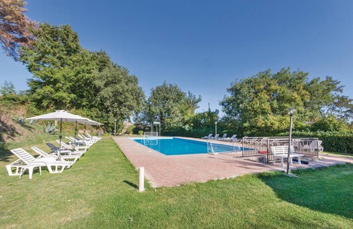 Corbara House | 350 m² House ∙ 12 bedrooms ∙ 24 guests