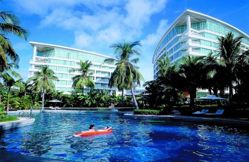 Sanya Resort | 350 m² Resort ∙ 3 bedrooms ∙ 8 guests