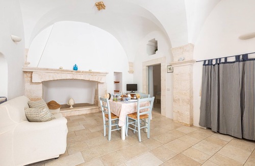 Centro Storico Apartment | 3516 La Casetta Bianca by Barbarhouse
