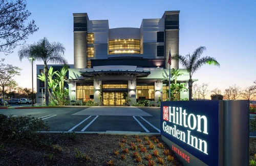 Lake Forest Hotel | 36 m² Hotel ∙ 127 guests