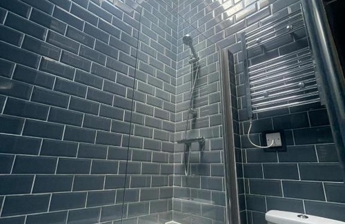 Selly Oak House | 360 Accommodation - North Rd