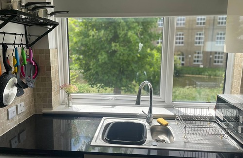 Heybridge Apartment | 360 Serviced Accommodations - Canal Side Retreat - 2 Bedroom Apartment