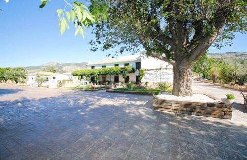 Onil Apartment | 364 m² Apartment ∙ 5 bedrooms ∙ 14 guests
