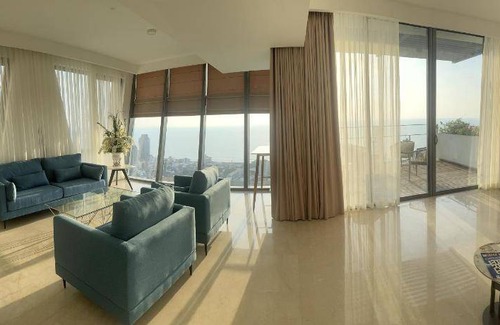 Colombo 02 Apartment | 370 m² Serviced apartment ∙ 8 guests
