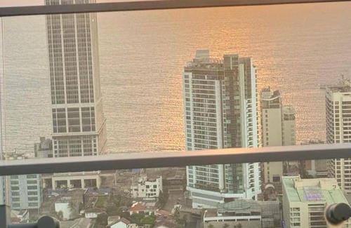 Colombo 02 Apartment | 370 m² Serviced apartment ∙ 8 guests