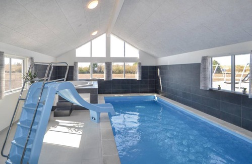 Grenaa House | 375 m² House ∙ 12 bedrooms ∙ 30 guests