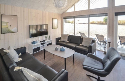 Grenaa House | 375 m² House ∙ 12 bedrooms ∙ 30 guests
