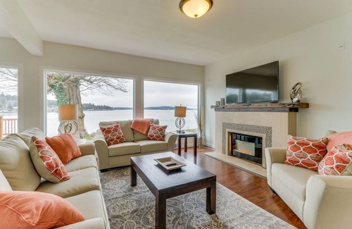 South Colby House | 376 m² House ∙ 4 bedrooms ∙ 16 guests
