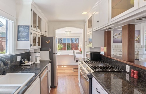 Pacific Grove House | 3866 Skipper - Bay View, Walk to Downtown & Beach