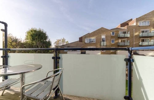 Wimbledon Apartment | 39 Cascades - 2 bedroom apartment
