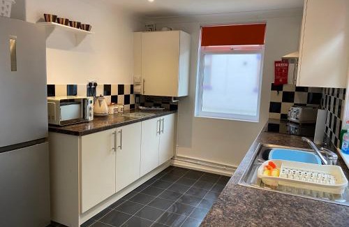 Liverpool House | 39 Cowley Road