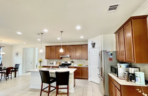 Wells Branch House | 3B/3b 2-story Home in Austin, Texas