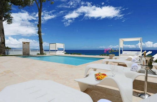Playa Chiquita Villa | 3BD beachfront guest-friendly villa with private pool, golf cart, gym, waterpark