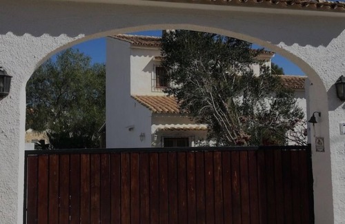 Moravit Villa | 3Bed, 2Bath villa within walking distance to beach, bars, shops and restaurants