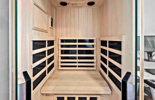 Curtis Park House | 3Bed Home in RINO / Infrared Sauna
