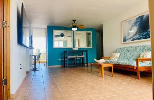 Herreras Apartment | 3Bedrm Beach Penthouse with Rooftop Terrace & WiFi