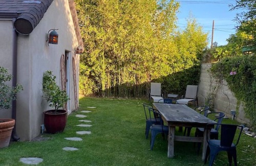 Park Mesa Heights House | 3BR/2BA Peaceful and Cozy Home in LA | Near LAX