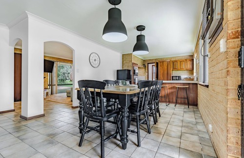 Dawesville House | 3BR Comfort Close to Nature & Beach