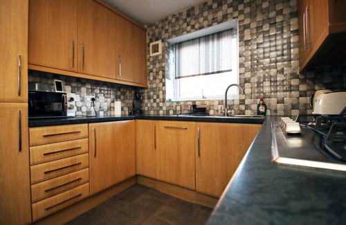 Cathays House | 3BR | Free Parking | WiFi