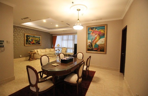 Sudirman Central Business District Apartment | 3BR Primest Location The Capital Residence SCBD By Travelio