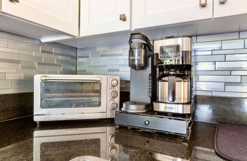 Sherrills Ford Apartment | 3BR-Quiet Cove-Private Slip/Boat Ramp-Pet-Friendly