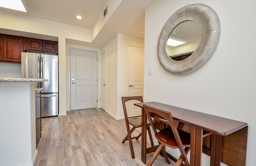 Katy Condo | 3J| Charm in Katy Asian Town & Marketplace|Gated Condo