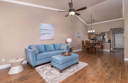 Highland Lake Estates Condo | 3rd-Floor Views from Balcony, Pools/HotTub, Fitness Center, Tennis, Pickleball, Sauna, Boat Dock