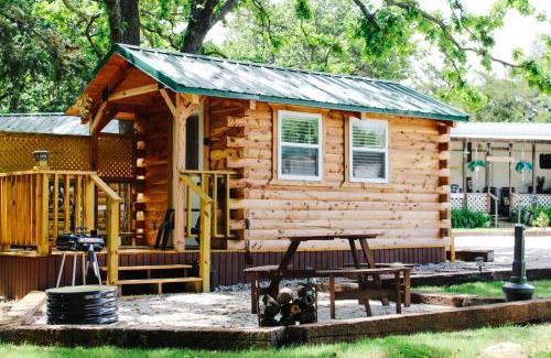 Neal House | #4 - Amish Log Camping Cabin Walk to the Water cabin
