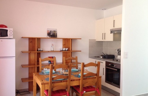Saint-Jean-Lasseille Apartment | 4 apartments in villa with swimming pool