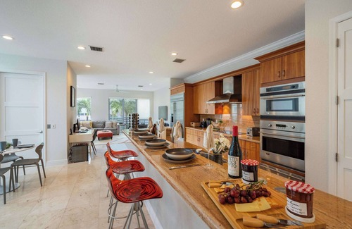 Colee Hammock House | 4-Bed + Den with pool in Las Olas, Ft Lauderdale
