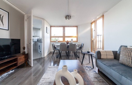 Chelsea Riverside Apartment | 4 Bed Flat near King’s Road