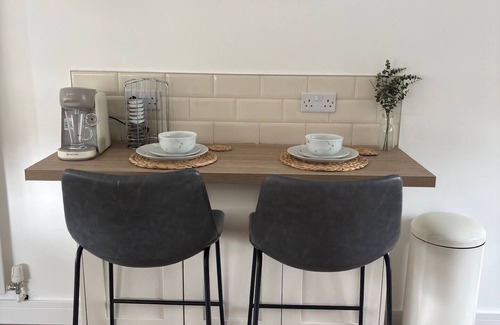 Olton House | 4-bed home family friendly and perfect for professionals. Heart of Bham/Solihull